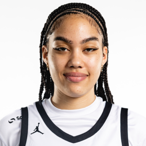 Adaora Dioramma Headshot 25